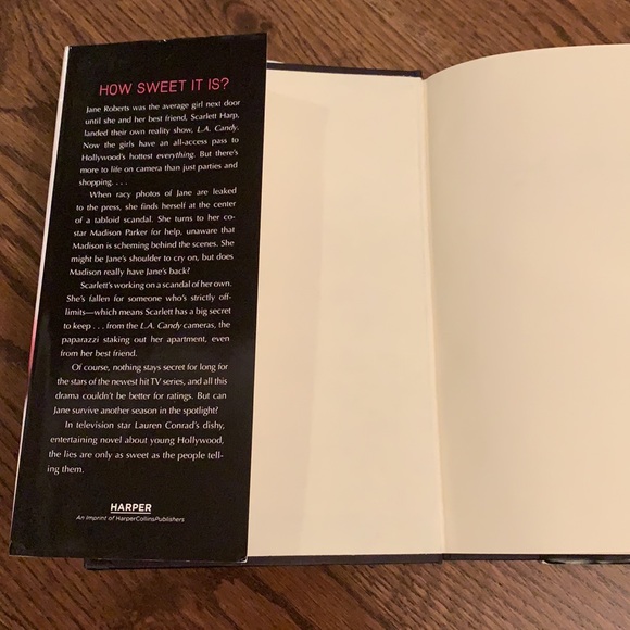 Lauren Conrad Books - Picture 5 of 5